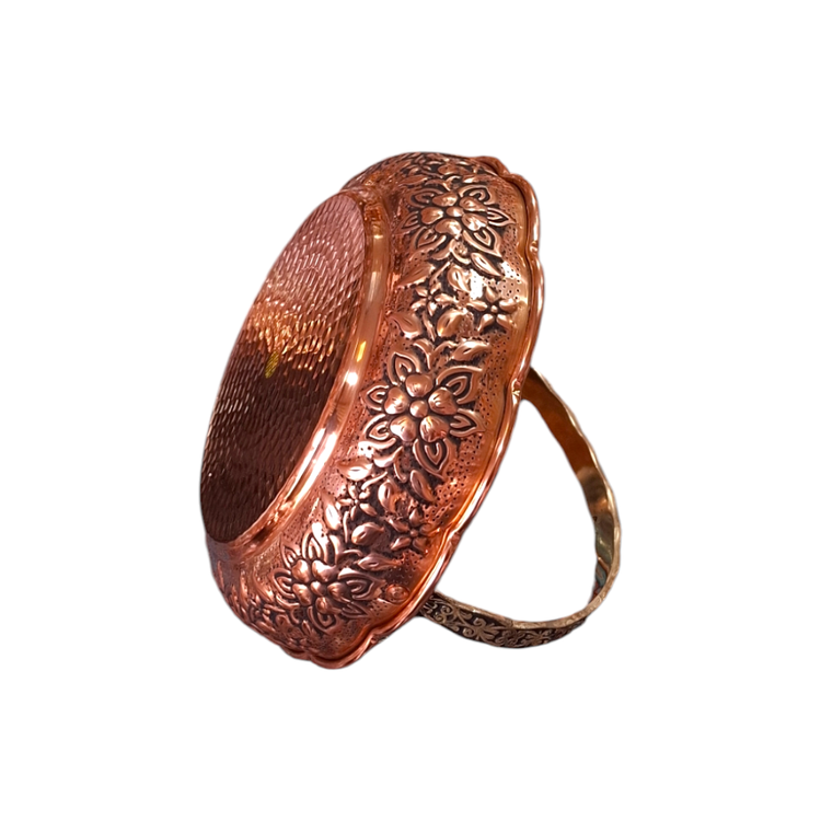 سبد آجیل خوری